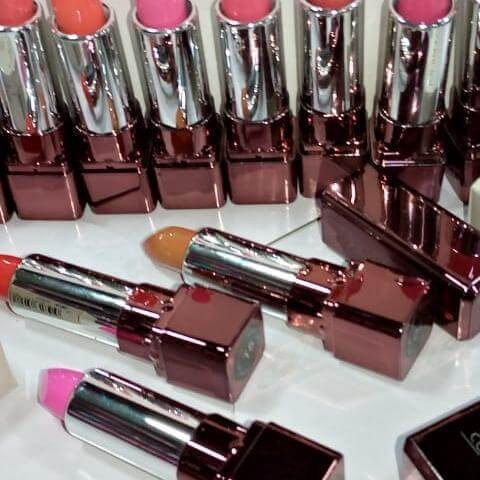 Shop the best selection of Laura Mercier lipsticks in pakistan sanwarna.pk