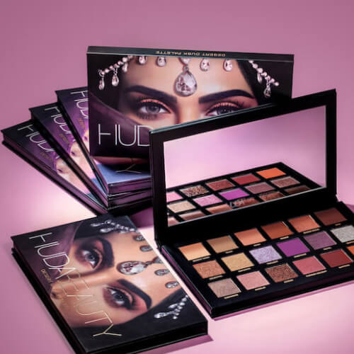 Buy Huda Beauty Desert Dusk Eyeshadow Palette in pakistan sanwarna.pk