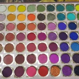 Qibishiyu Lris Mirror 70 Color Eyeshadow Palette in pakistan sanwarna.pk