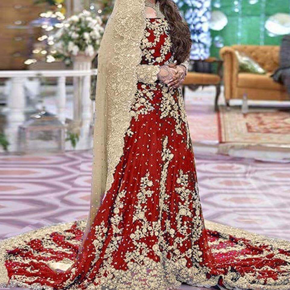Heavy Embroidered Red Chiffon Bridal Maxi Dress in pakistan sanwarna.pk