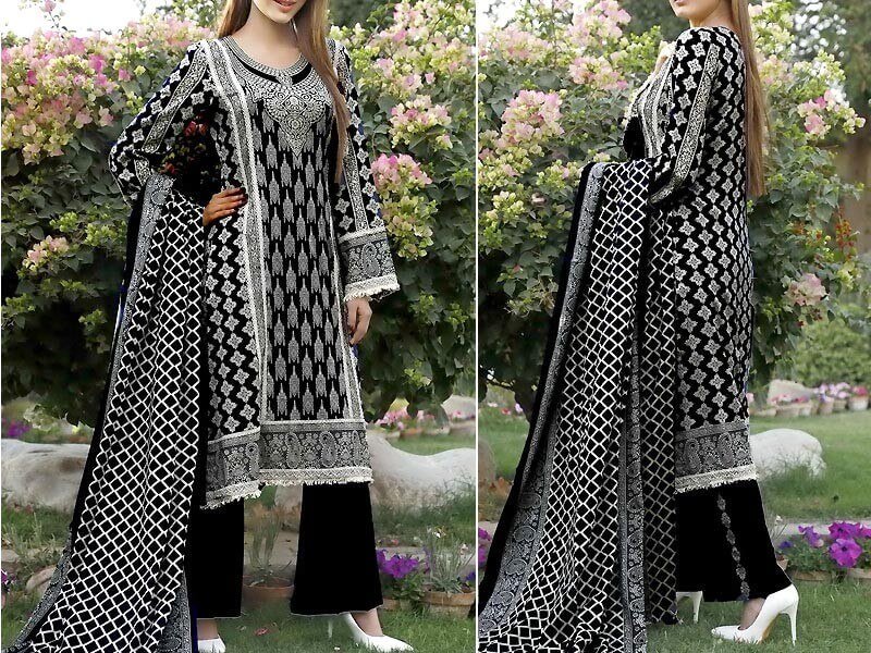 VS Classic Lawn Suit with Lawn Dupatta Unstitched in pakistan sanwarna.pk