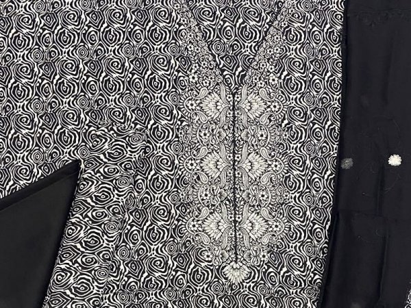 Embroidered Black Lawn Dress with Chiffon Dupatta UnStitched in pakistan sanwarna.pk