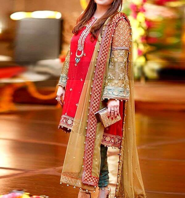 Embroidered Red Chiffon Suit with Jamawar Trouser Price in pakistan sanwarna.pk